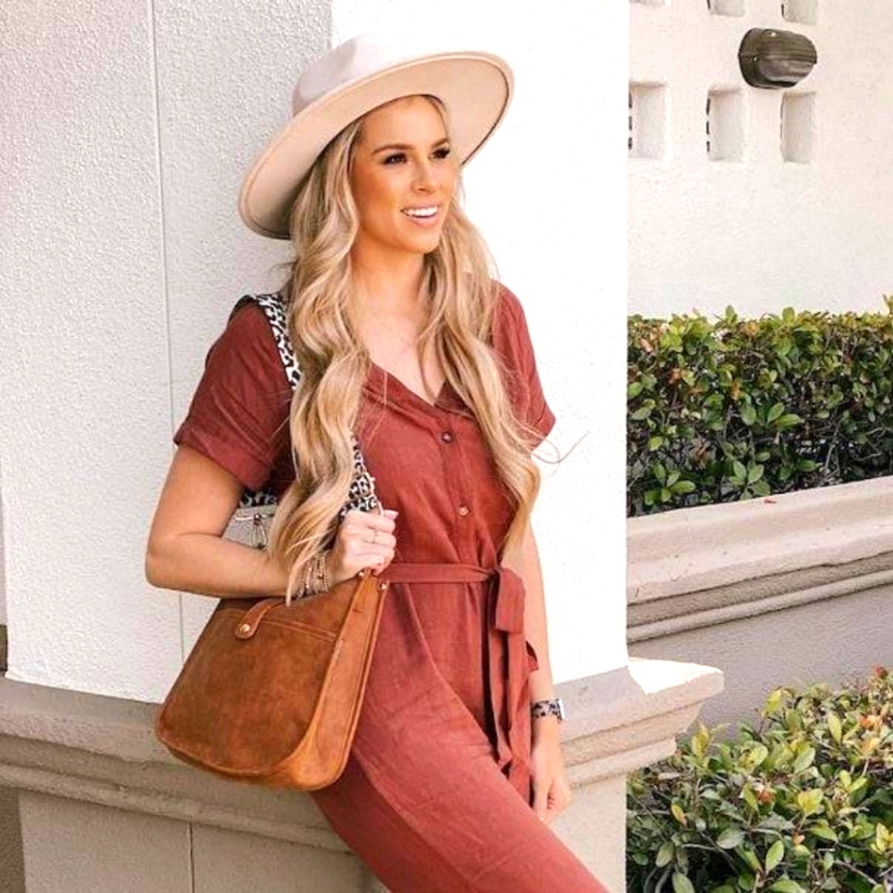 Vegan hobo crossbody Threaded pear Emmy Courier crossbody bag